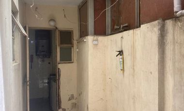 DEPTO 3 AMB CON DOS PATIOS PLANTA BAJA -apto credito