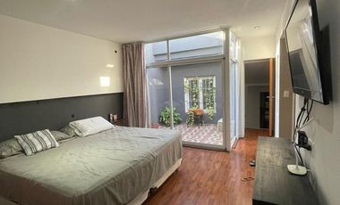 Excelente Casa De 5 Ambientes En Una Zona Privilegiada De Villa Del Parque