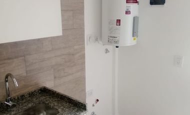 Alquiler Ph De 2 Ambientes - Patio - A Estrenar La Tablada