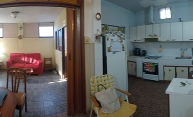 Muy linda casa en venta en Parque Mattaldi 2 dormitorios + dependencia