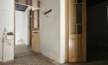 Lote con Unidades en Block + Local en esquina y Cochera