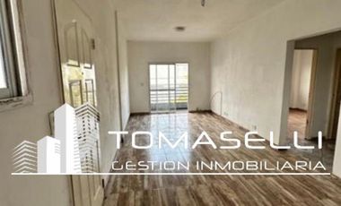 ALQUILER - VILLA MADERO - DEPARTAMENTO 3 AMBIENTES CON PATIO - 2do. PISOPOR ESCALERA- SIN EXPENSAS