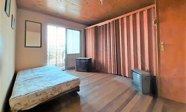 Casa Sólida Logia Bodega Estacionamiento Venta San Joaquín