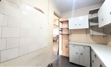 Casa Sólida Logia Bodega Estacionamiento Venta San Joaquín