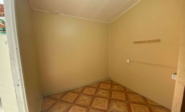 Casa en arriendo cercano al centro de Quillota (3D/1B)