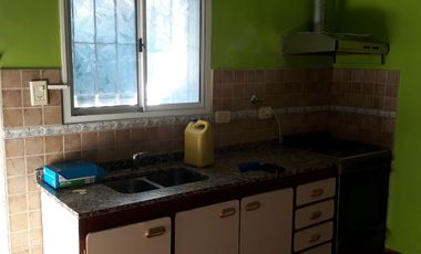 EXCENTE CASA PH EN VENTA EN MORON SUR