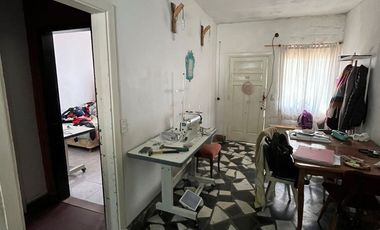 VENTA Casa a 300 metros de Plaza San Miguel, gran oportunidad