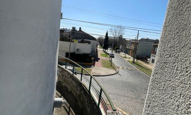 Departamento PH en Remedios de Escalada