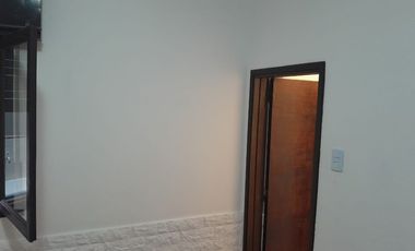 P.H 3 ambientes con Patio