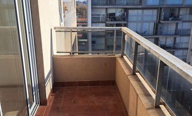 GRAN MONOAMBIENTE CON BALCON