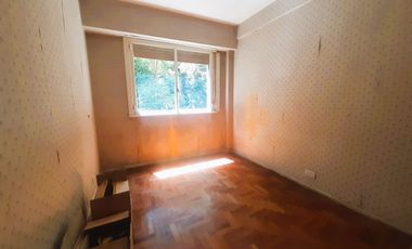 Luminoso departamento 3 ambientes con dependencia en Acassuso