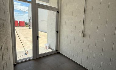 Nave Industrial 3970 M2 Cub. C/ Playa De Maniobras De 5500 M2, A Mts DeAu. Ezeiza Cañuelas, Carlos Spegazzini.