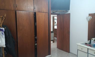 Venta Casa 2 dormitorios + Depto 2 dormitorios patio garageEscrituraenAltamira U$S75.000.