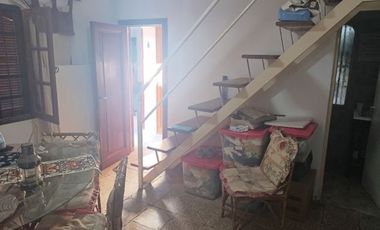 Venta Casa 2 dormitorios + Depto 2 dormitorios patio garageEscrituraenAltamira U$S75.000.