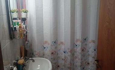 Venta Casa 2 dormitorios + Depto 2 dormitorios patio garageEscrituraenAltamira U$S75.000.