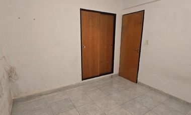 ALQUILER DE DEPARTAMENTO 3 AMBIENTES EN BARRIO COCA COLA