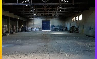 Se vende Galpón 3300 m2. - Zona chacras - Cinco Saltos - Provincia deRío Negro