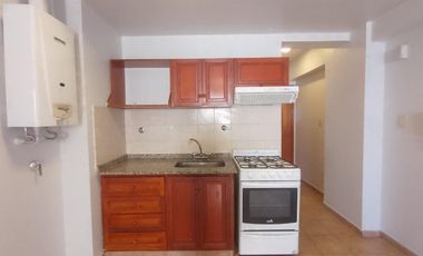 SALTA 525-DPTO 1 DORM-FRENTE C/ BALCON