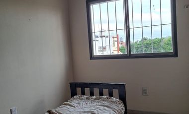 Departamento 4 Ambientes En Primer Piso Al Frente, En Dos Plantas Con Patio