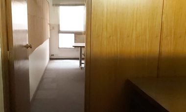 Oficina Comercial de 28 m² Amoblada Se Alquila