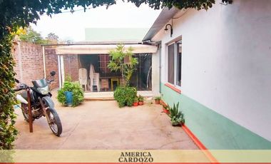CASA 5 AMBIENTES 370 M2 PASO DEL REY CENTRO