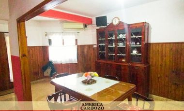 CASA 5 AMBIENTES 370 M2 PASO DEL REY CENTRO