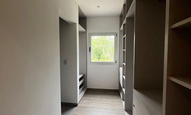 CASA EN VENTA EN FINCAS DE HUDSON