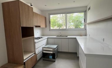 CASA EN VENTA EN FINCAS DE HUDSON