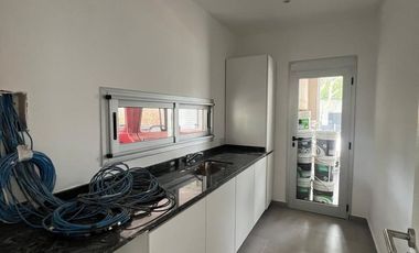 CASA EN VENTA EN FINCAS DE HUDSON