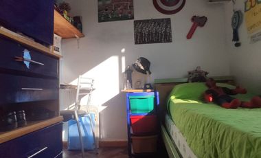 Semipiso  de   3  Ambientes con terraza, muy luminoso