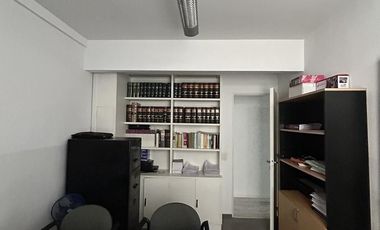 Alquiler Departamento/Oficina de tres ambientes en San Nicolás - Tribunales