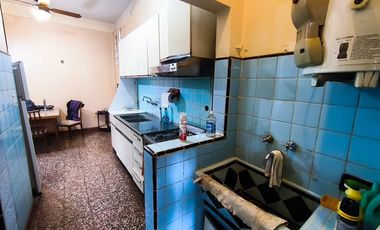 Casa APTO CREDITO con buena ubicacion y estado en Aldo Bonzi