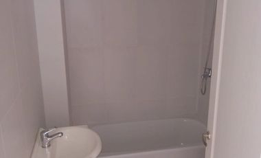 2 ambientes con TRES BALCONES en VENTA a estrenar opción cochera,posible financiación