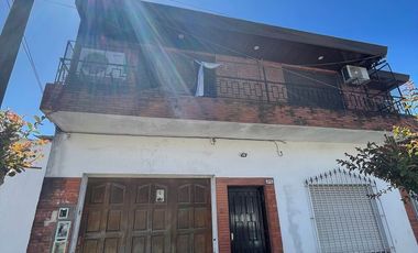 OPRTUNIDAD CASA 4 AMBIENTES EN PH IDEAL FAMILIA NUMEROSA