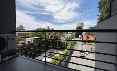 DEPARTAMENTO MONOAMBIENTE CONTRAFRENTE BERNAL CENTRO