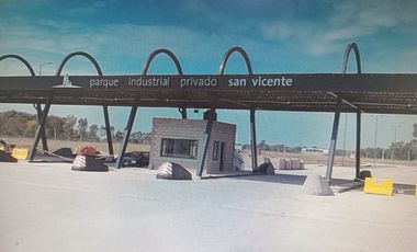 SE VENDE LOTE EN PARQUE INDUSTRIAL SAN VICENTE