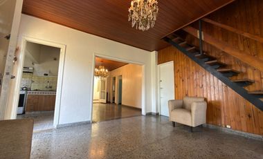 CHALET EN VENTA EN MORON SUR
