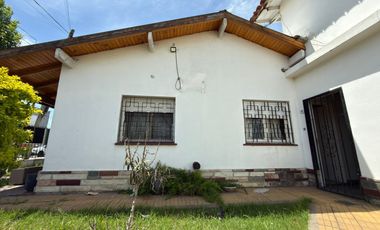 CHALET EN VENTA EN MORON SUR
