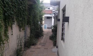 ALQUILER PH 2 AMBIENTES CON PATIO. BANFIELD.