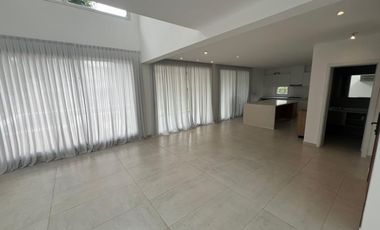 CASA EN VENTA EN FINCAS DE HUDSON