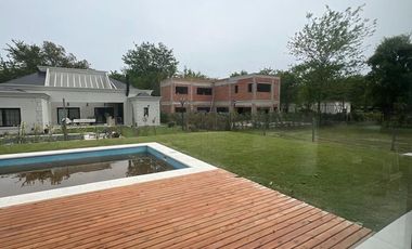 CASA EN VENTA EN FINCAS DE HUDSON