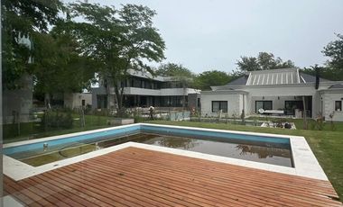 CASA EN VENTA EN FINCAS DE HUDSON