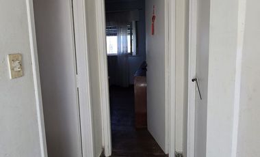 Casa Con 5 Ambientes En Dos Plantas, Cocina Comedor, 4 Dormitorios,Pileta, Quincho Con Parrilla