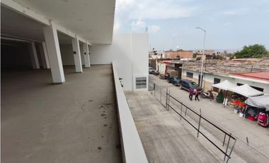 BODEGA Y LOCAL EN RENTA,HIDALGO 1086.50 M2,COJUMATLAN MICHOACAN