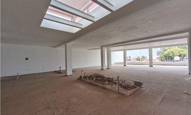 BODEGA Y LOCAL EN RENTA,HIDALGO 1086.50 M2,COJUMATLAN MICHOACAN