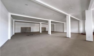 BODEGA Y LOCAL EN RENTA,HIDALGO 1086.50 M2,COJUMATLAN MICHOACAN