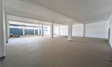 BODEGA Y LOCAL EN RENTA,HIDALGO 1086.50 M2,COJUMATLAN MICHOACAN