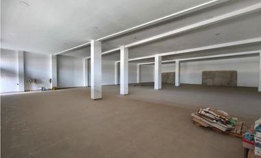 BODEGA Y LOCAL EN RENTA,HIDALGO 1086.50 M2,COJUMATLAN MICHOACAN