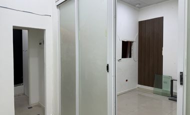 Arriendo local comercial para cafetería, galería Hotel Marriott, estupendo entorno!