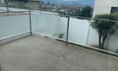 RENTO SUITE, CUMBAYA, USFQ